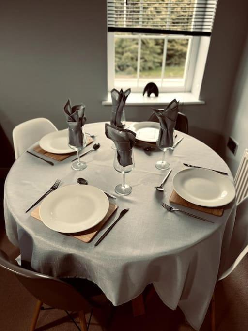 Lakeland Living - Devenish Manor Енискилен Екстериор снимка